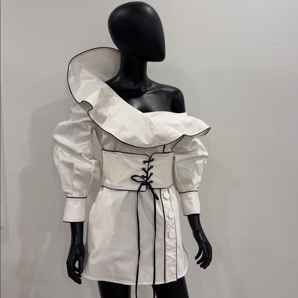 Self Portrit Elegant White Women's Dress with Black Trim size 6 US